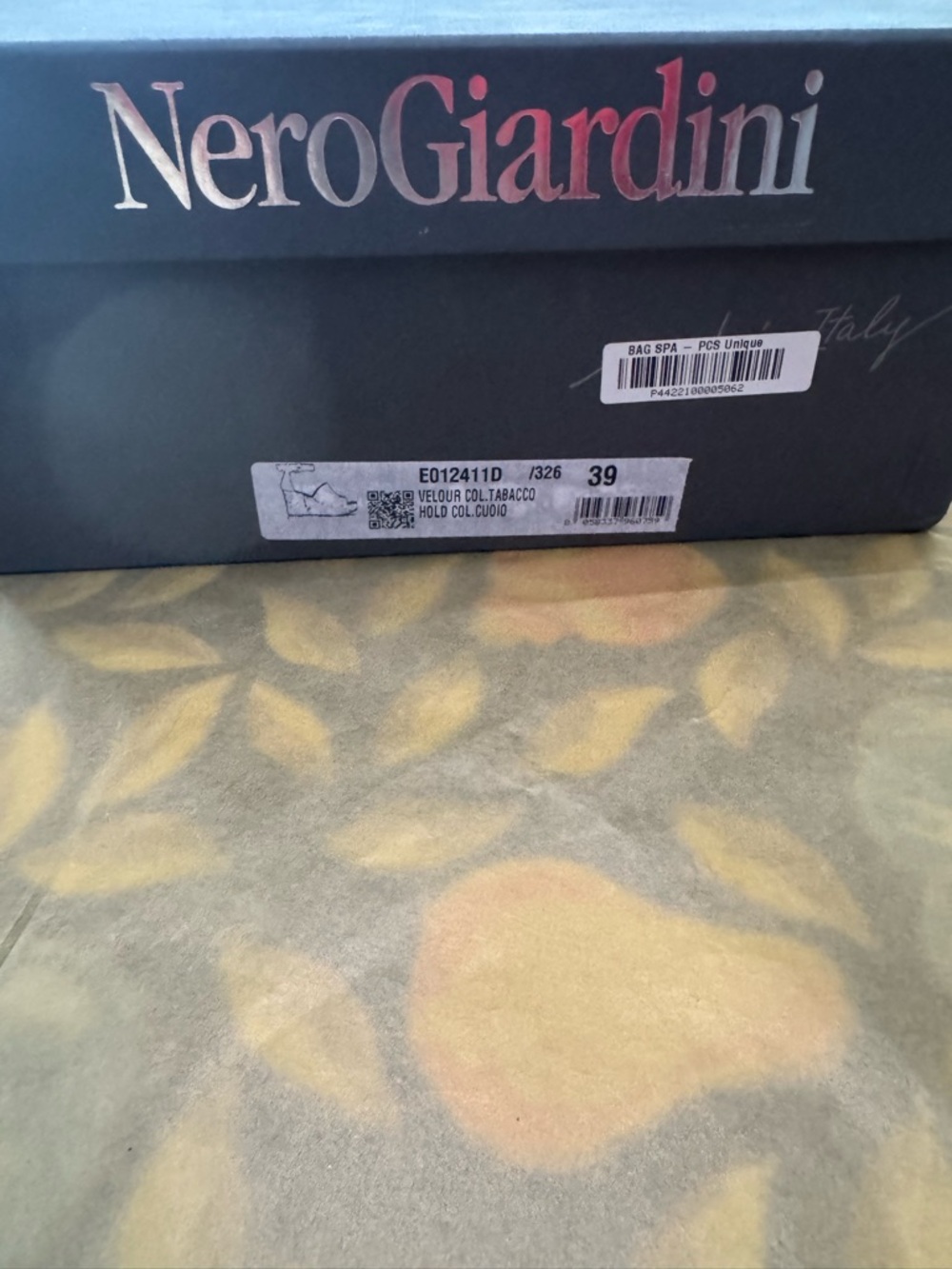 NeroGiardini Tobacco Suede Wedge 39/9